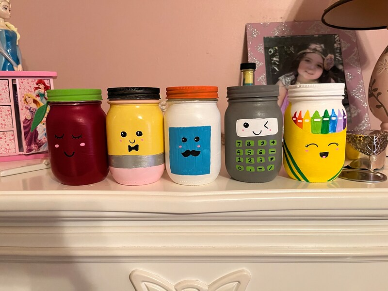Painted classroom mason jars, school supply mason jars, teacher appreciation gift